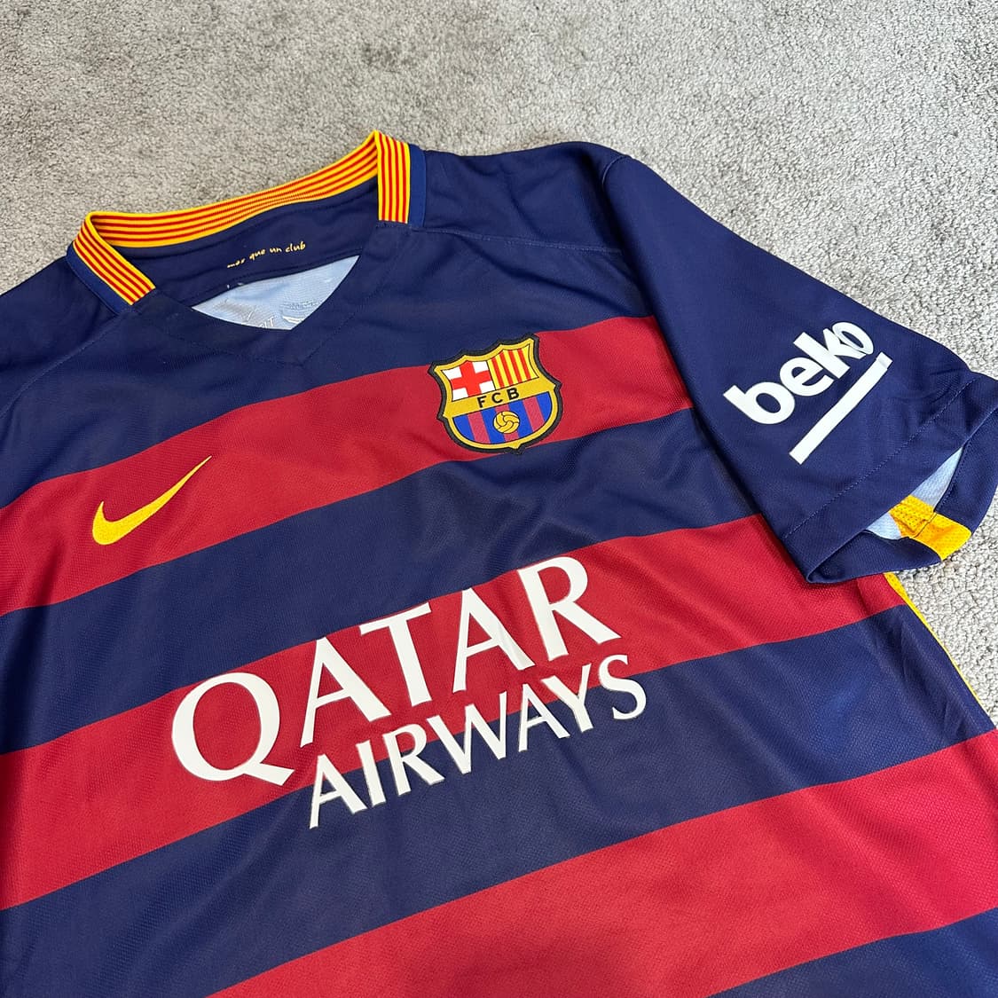나이키 FC 바르셀로나 2015-16 홈 유니폼 저지L 상품이미지3