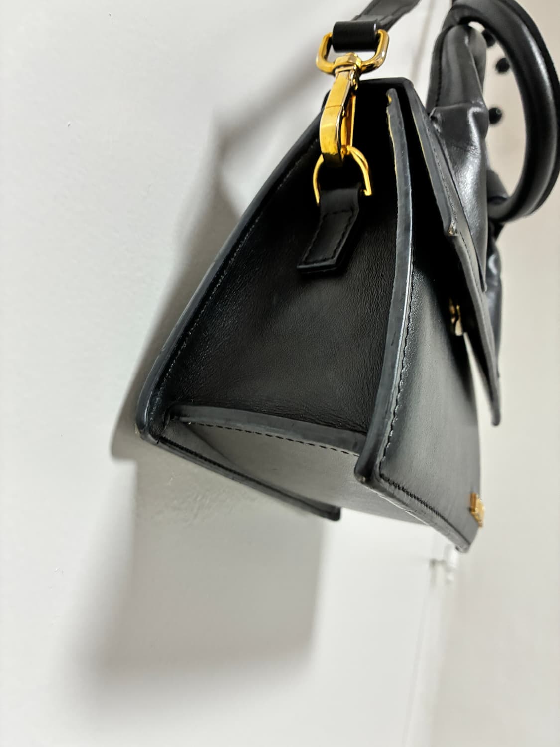 자크뮈스 르 치키토 누 레더 토트 백 상품이미지4