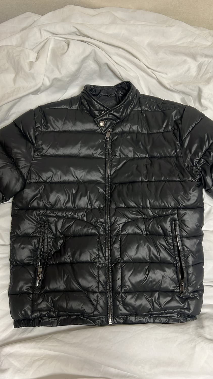 프라다 프리미엄 다운 라이트 경량패딩 48 상품이미지1