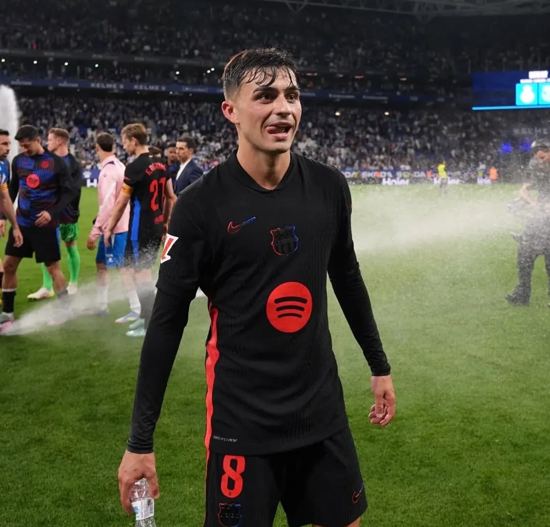 24-25 바르샤 어웨이 페드리 유니폼 M사이즈 어센틱  상품이미지9