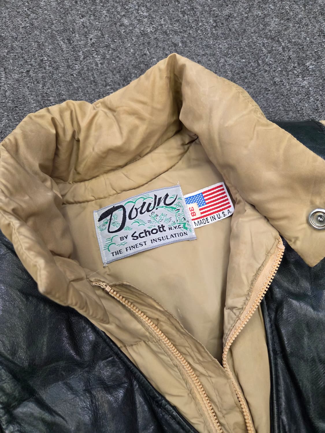 쇼트 레더 다운 베스트 상품이미지4