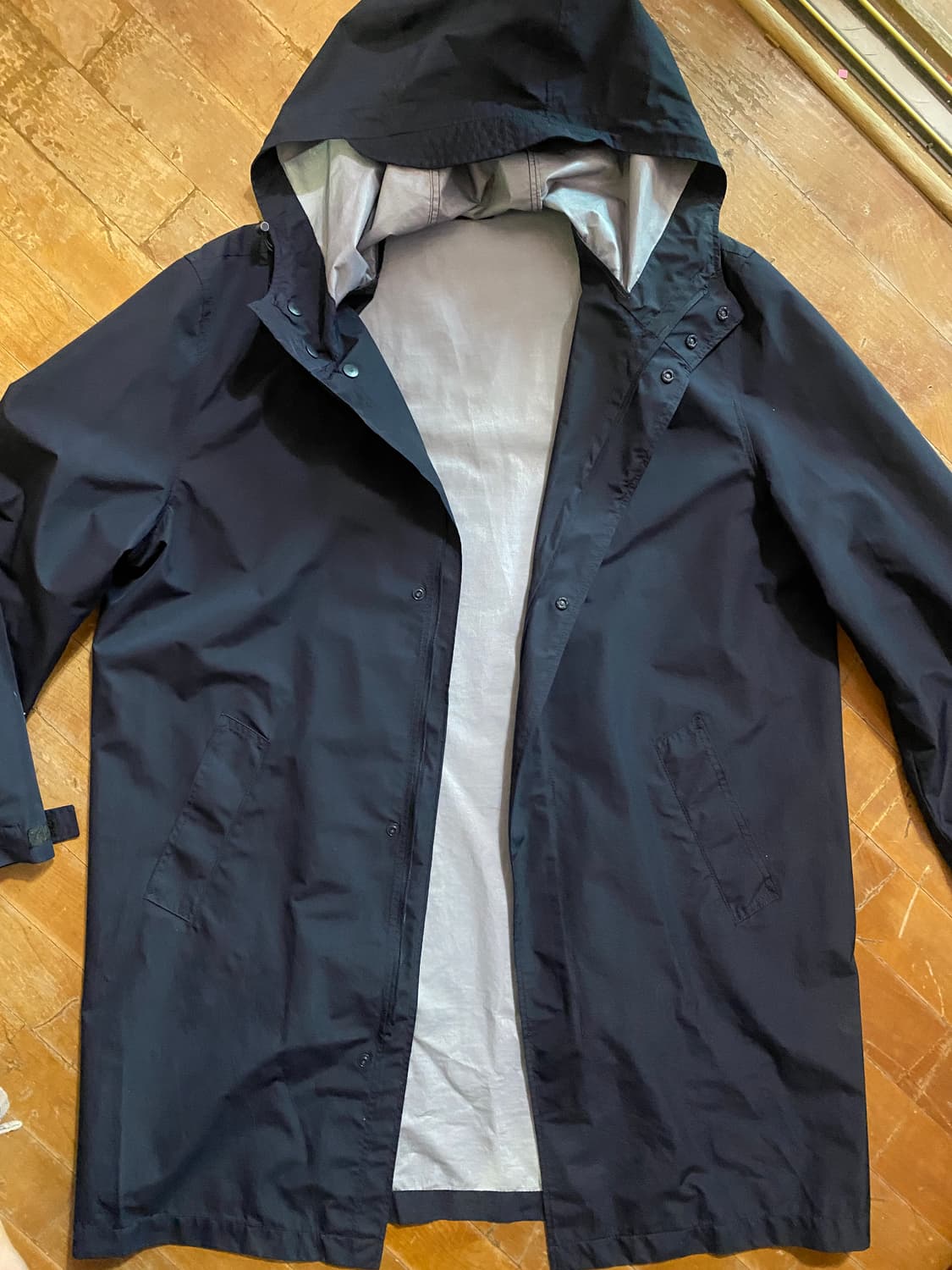 ZARA 블랙 후드 레인코트 XL (105~) 상품이미지1