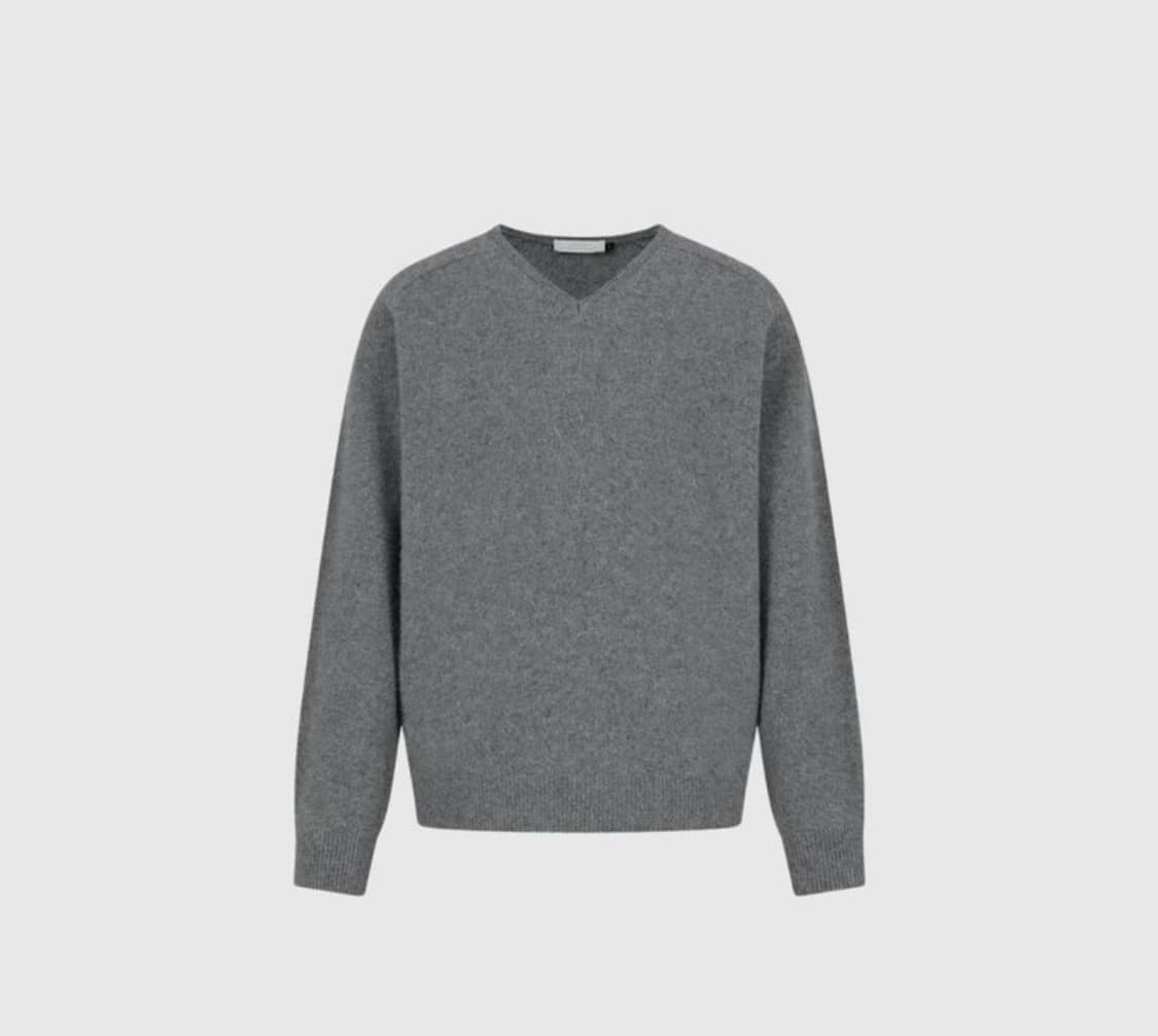 아모멘토 라쿤 브이넥니트 챠콜 m사이즈 판매 상품이미지1