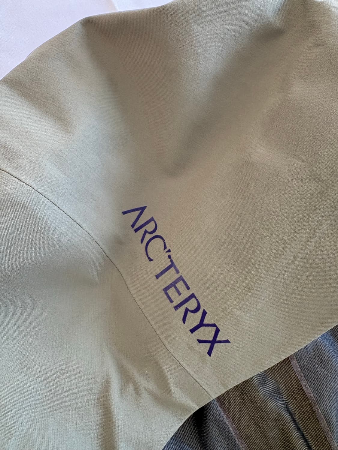 아크테릭스 고어텍스 세이버 아노락 자켓 상품이미지7