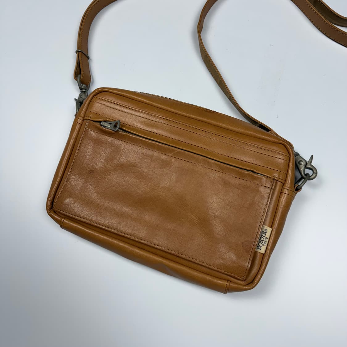 요시다포터 가죽 숄더백 상품이미지2
