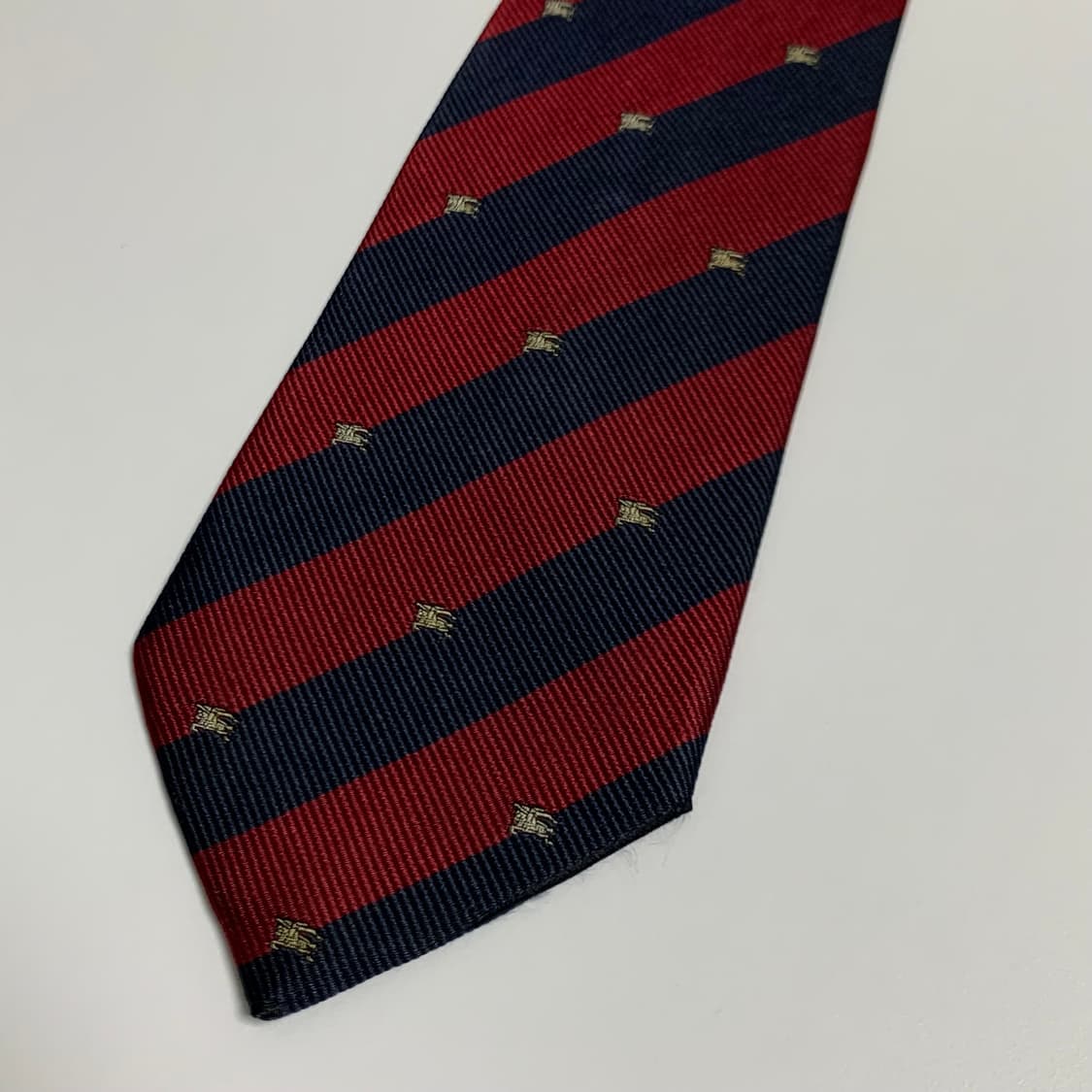 버버리 모노그램 명품넥타이 레지멘탈 클래식디자인 A등급 상품이미지10