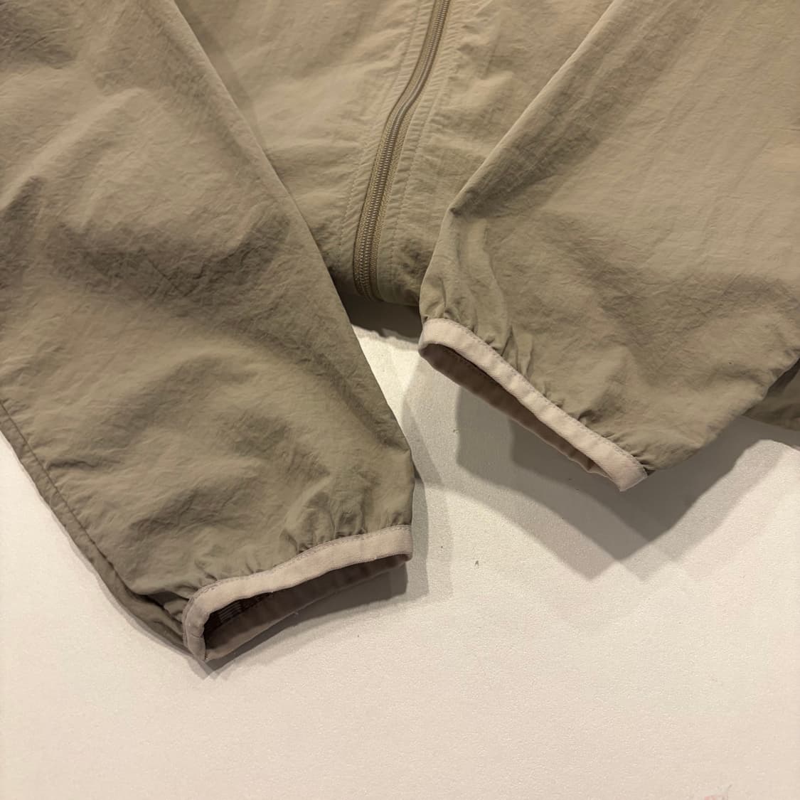 [M] 로어즈 LORES 후드 바람막이 자켓 베이지 D890 상품이미지7