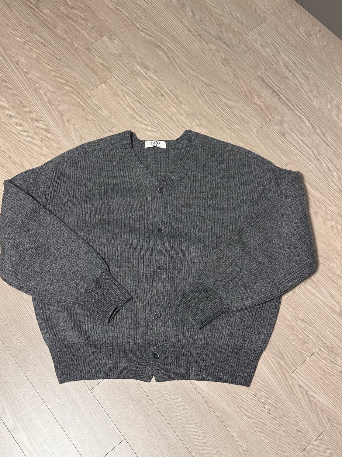 엘무드 브룩니트 가디건 그레이 48 상품이미지2