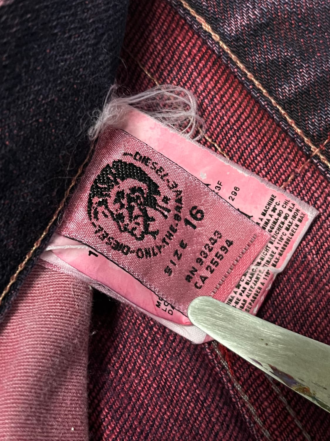 디젤 부츠컷 레드 자수 커스텀 진 상품이미지6