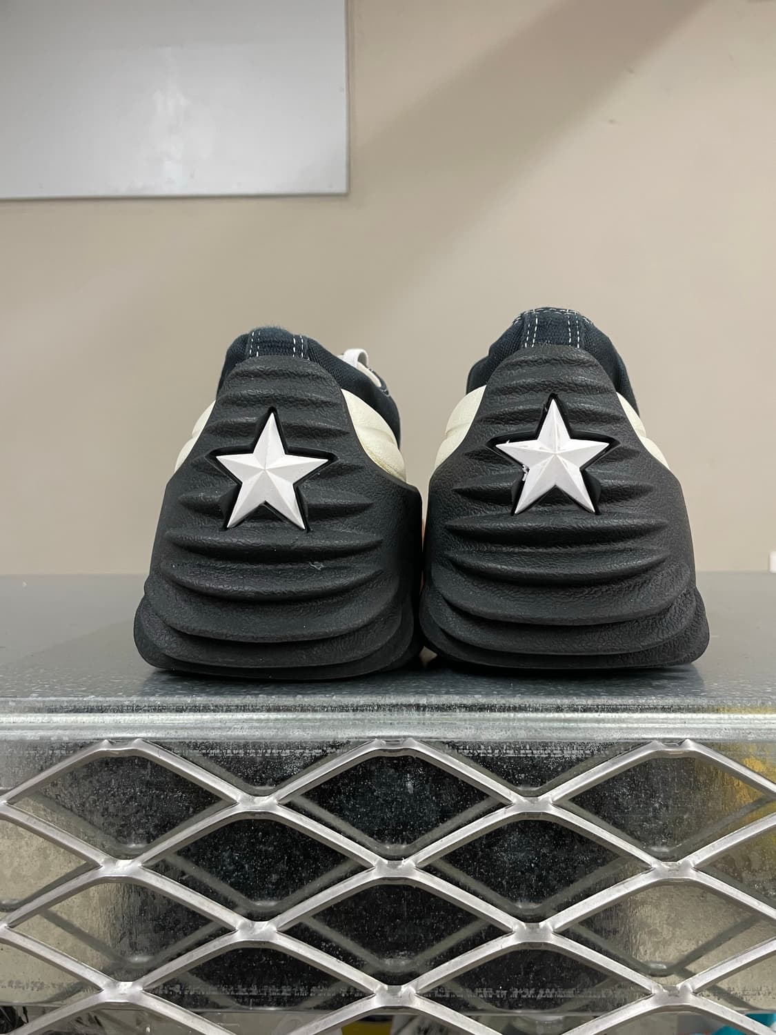 컨버스 런스타 모션 로우 블랙 275 상품이미지3