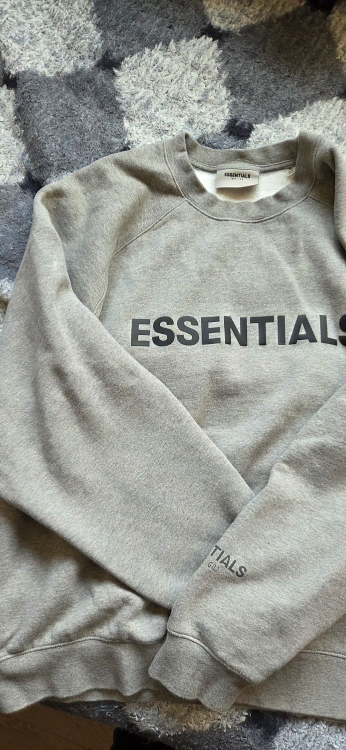 피오갓 에센셜 맨투맨  상품이미지1