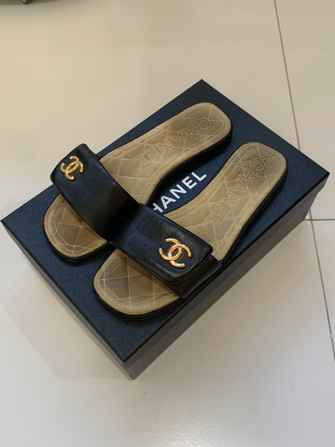 Chanel 샤넬 슬리퍼 상품이미지4