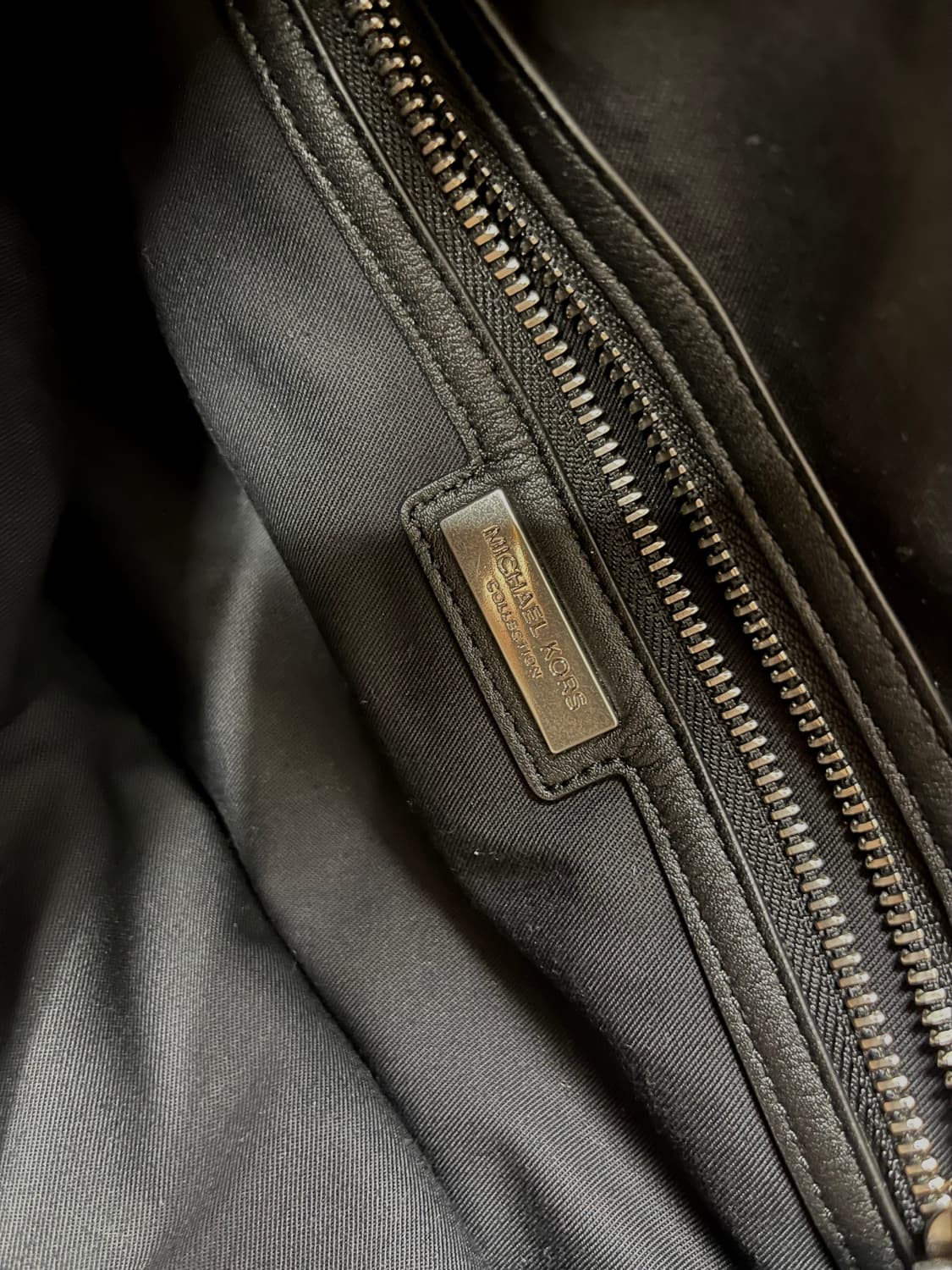 마이클 코어스 레더가방- 크로스백 상품이미지6