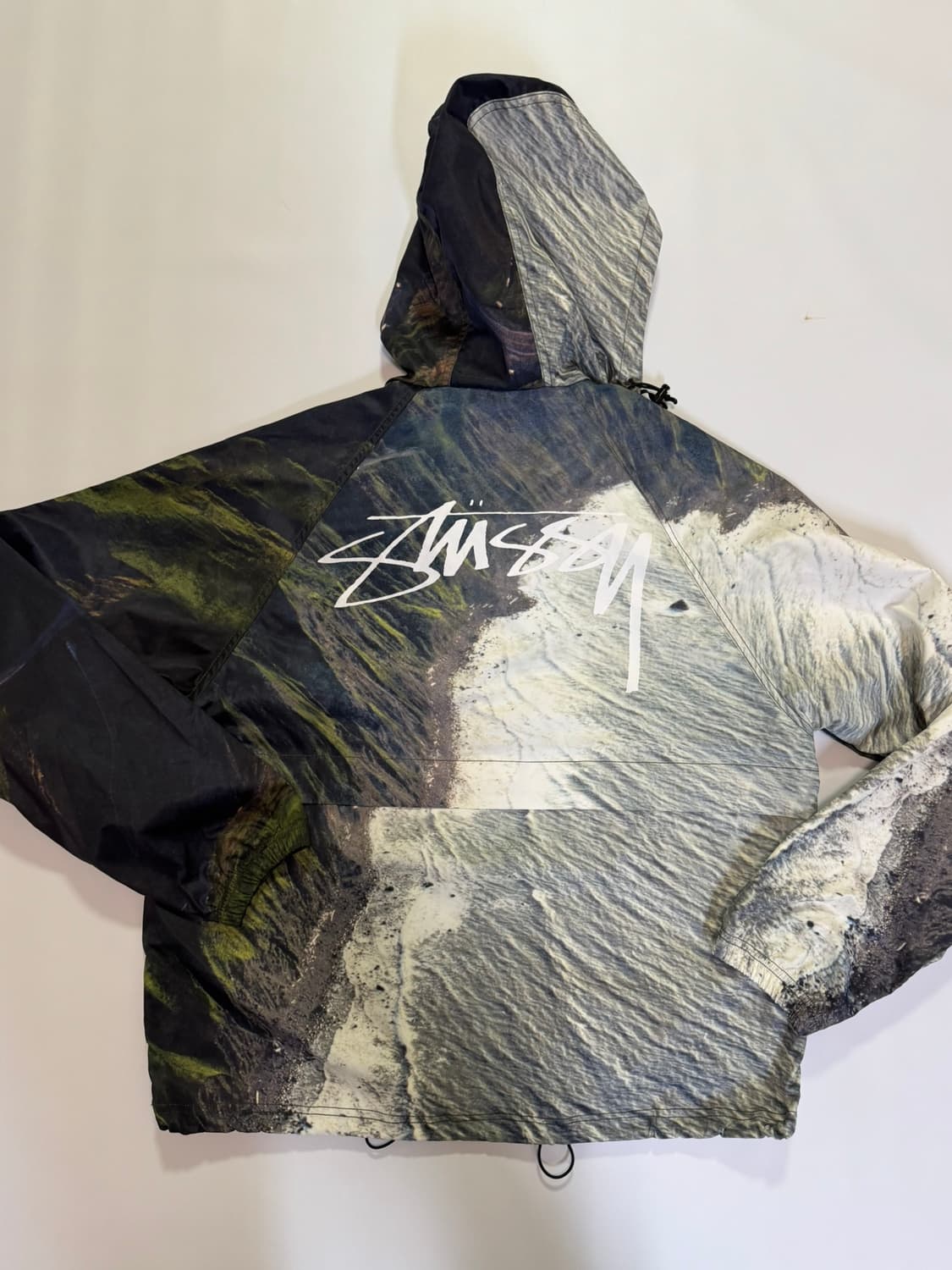 스투시 코스트라인 비치쉘 자켓(M사이즈) 상품이미지9