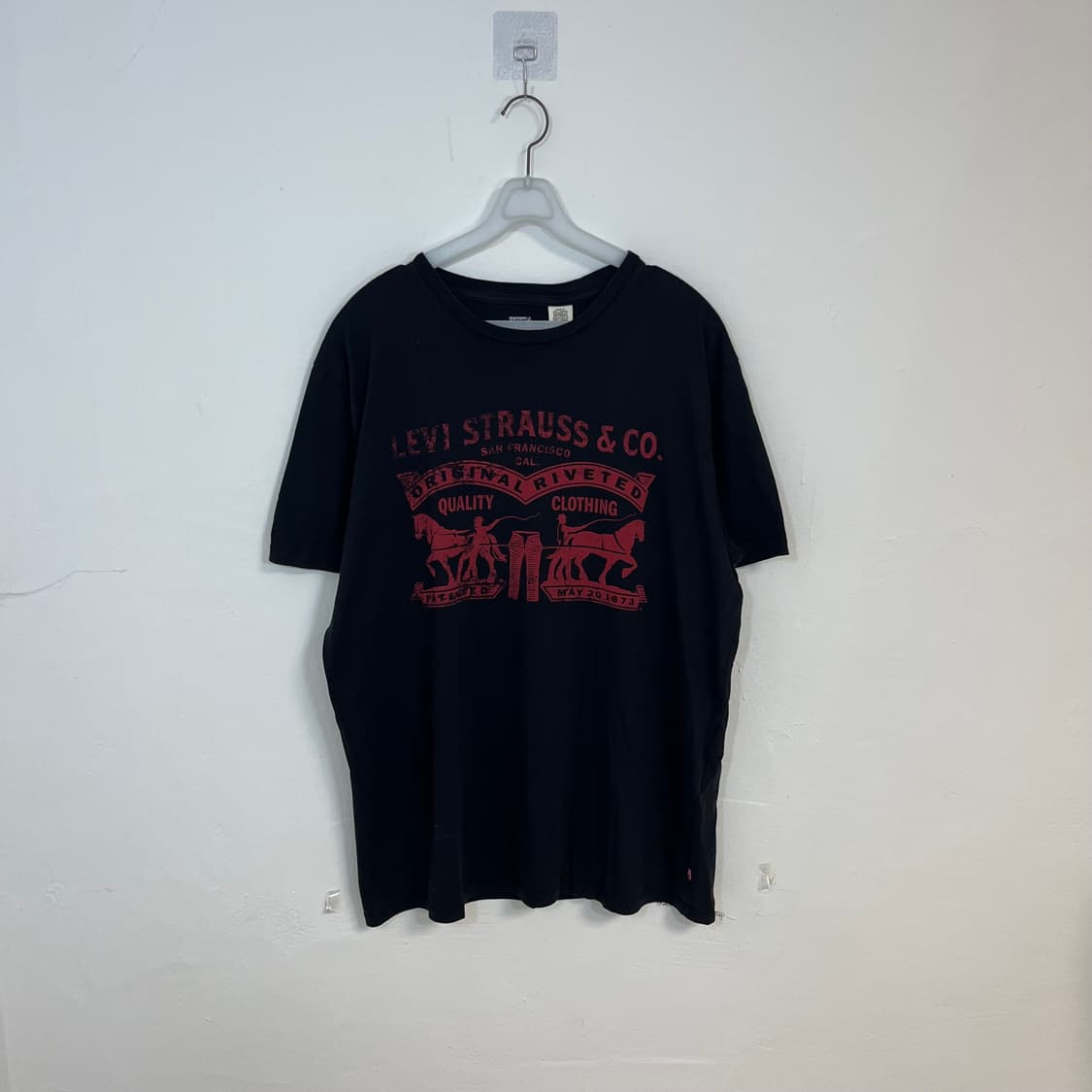 Levi’s navy t-shirt 상품이미지4