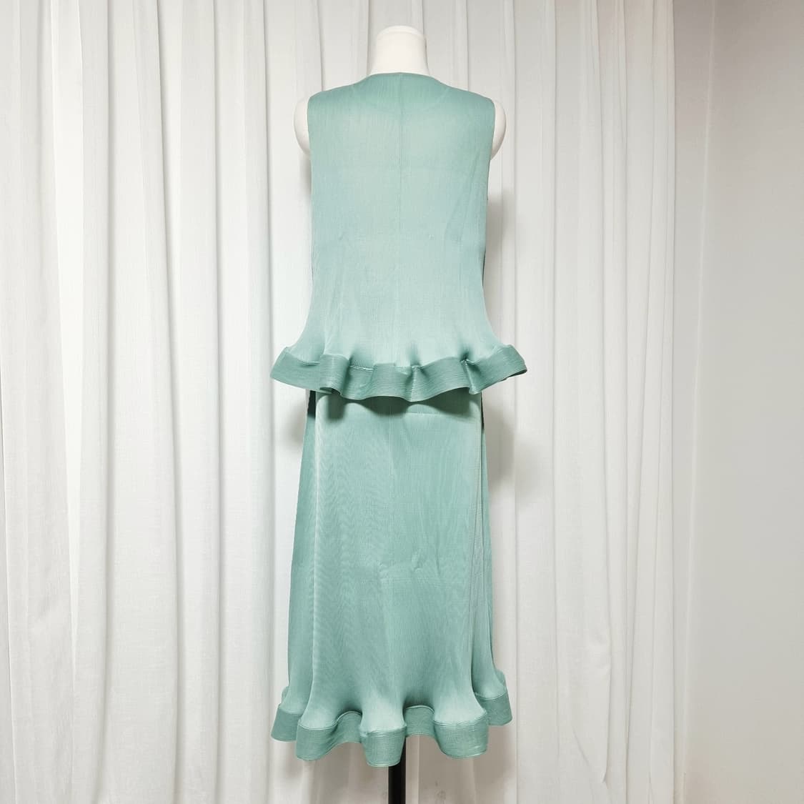 플리츠 투피스 슬리브리스 블라우스 스커트 치마 셋업 세트 (프리) 새상품 상품이미지3