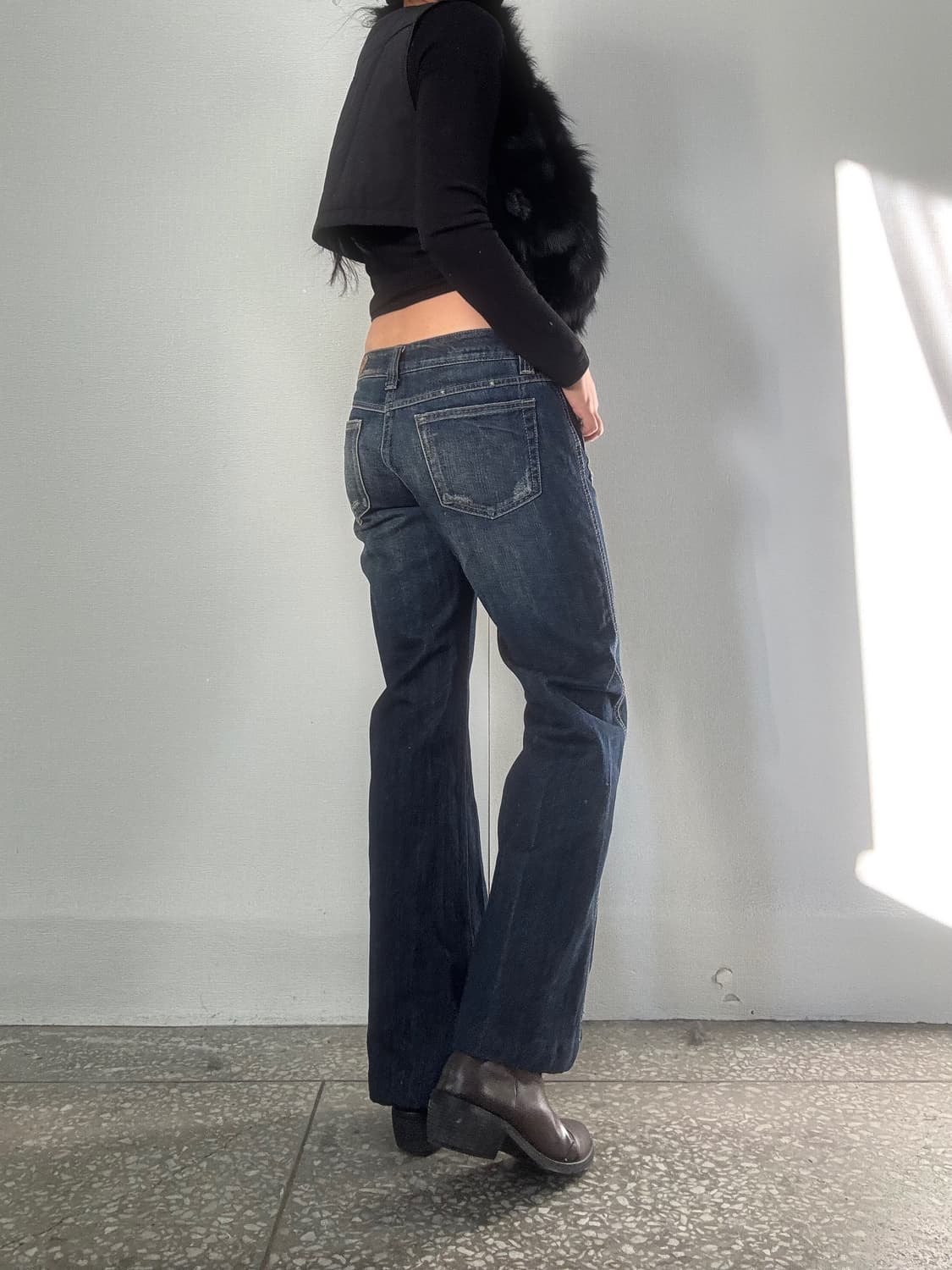 로우라이즈 데님 부츠컷팬츠 상품이미지5