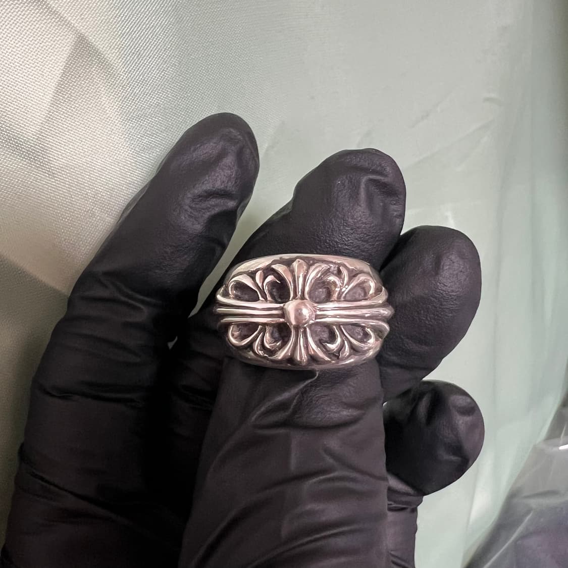 크롬하츠 플로랄크로스링 US7 판매합니다  상품이미지1