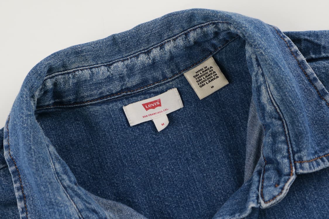 [여성 M] 리바이스 오버사이즈 웨스턴 데님셔츠 상품이미지3