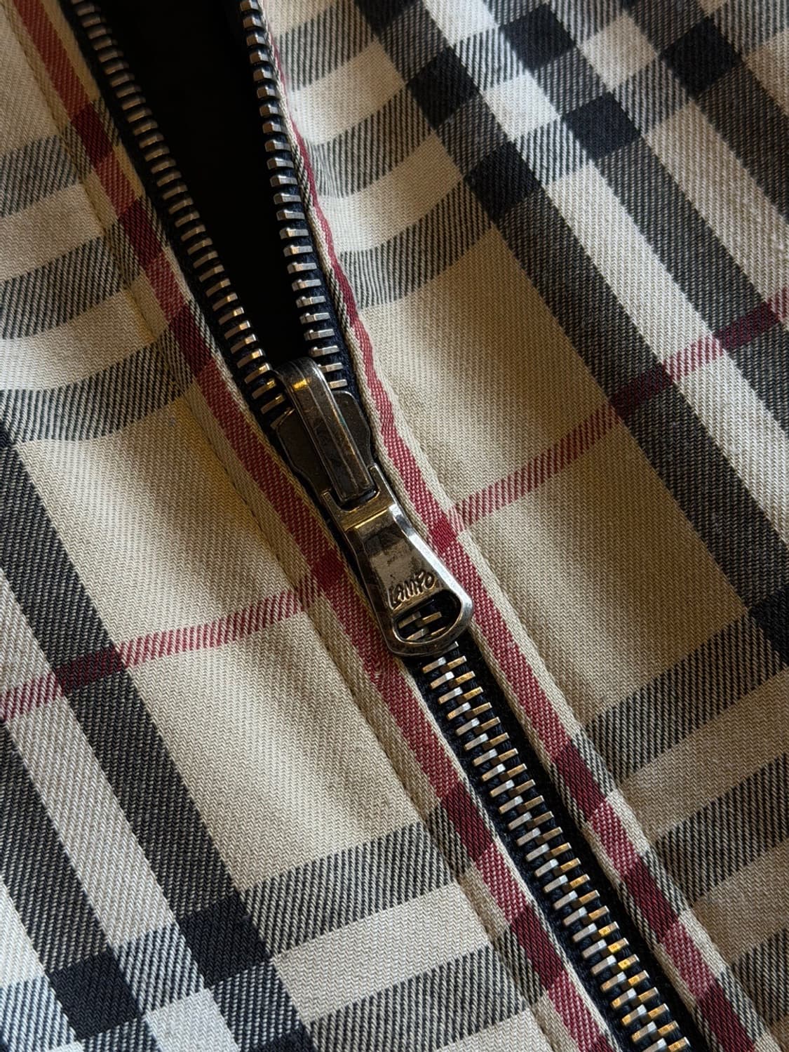 버버리 클래식 블루종 100 상품이미지5