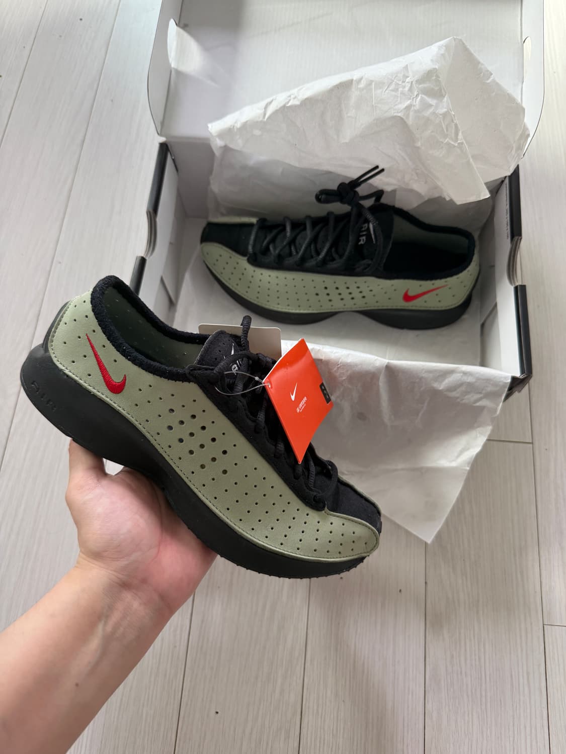 플리마켓🔥 나이키 에어 슈퍼플라이 오일 그린 블랙 상품이미지1