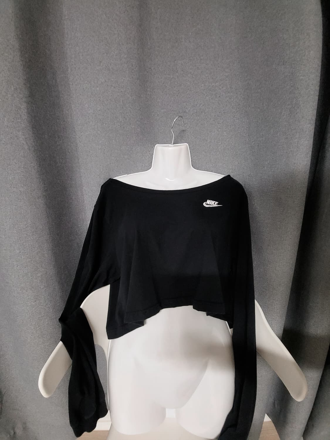 나이키 원오픈숄더티 상품이미지1