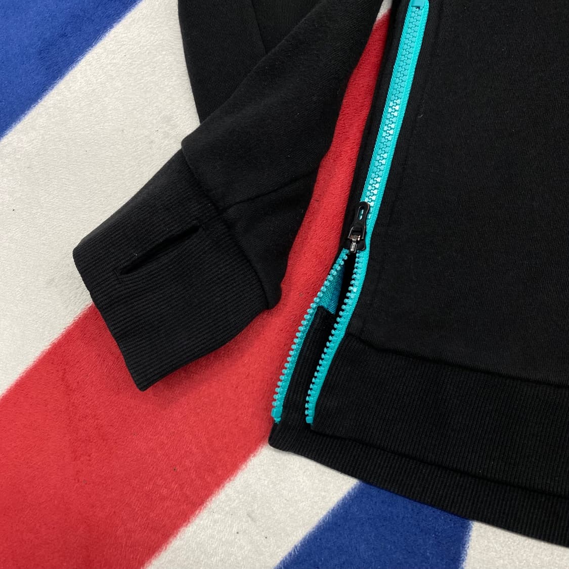 엄브로 맨투맨 105 상품이미지4