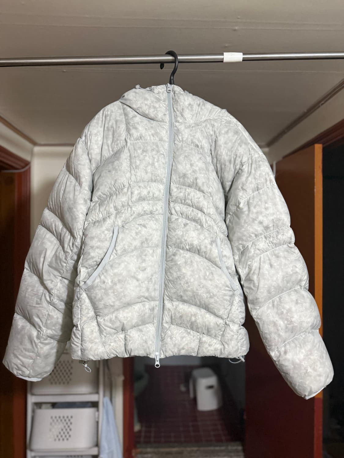 L) 인템포무드 예티 푸퍼 덕다운 패딩 라이트 그레이 상품이미지5