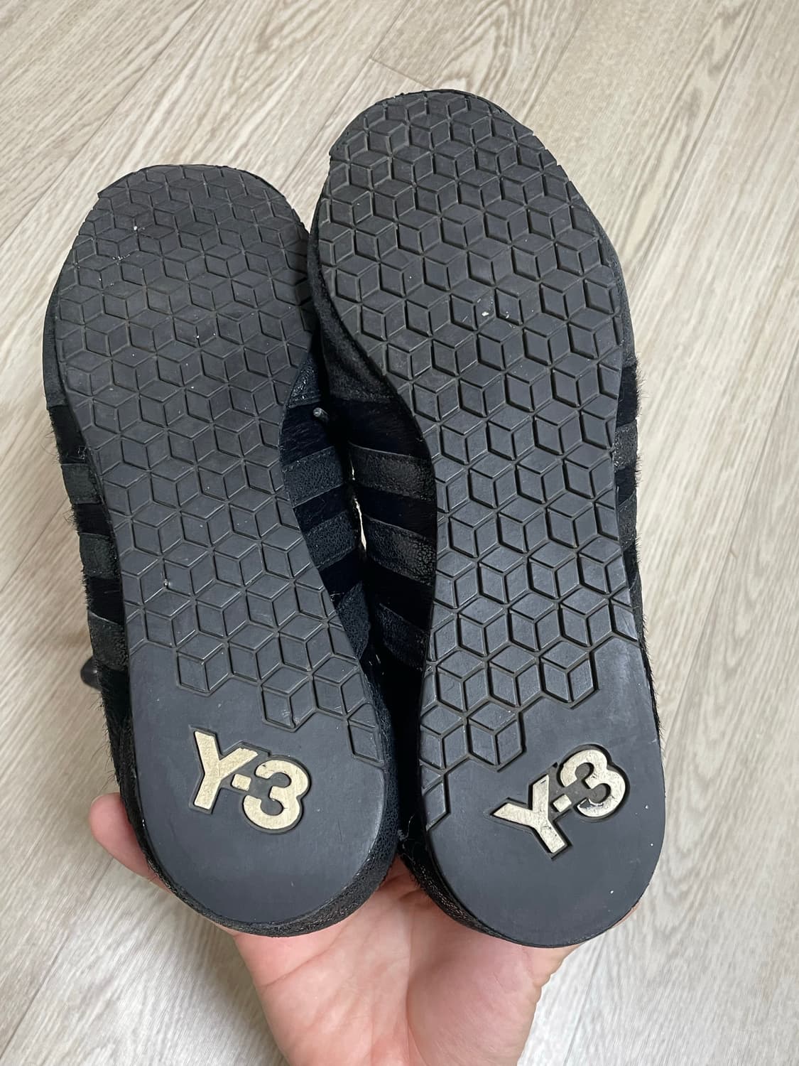 Y-3 요지야마모토 스니커즈 상품이미지5