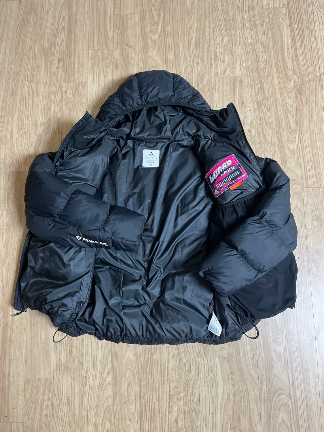 나이키ACG 루나레이크 패딩 상품이미지3