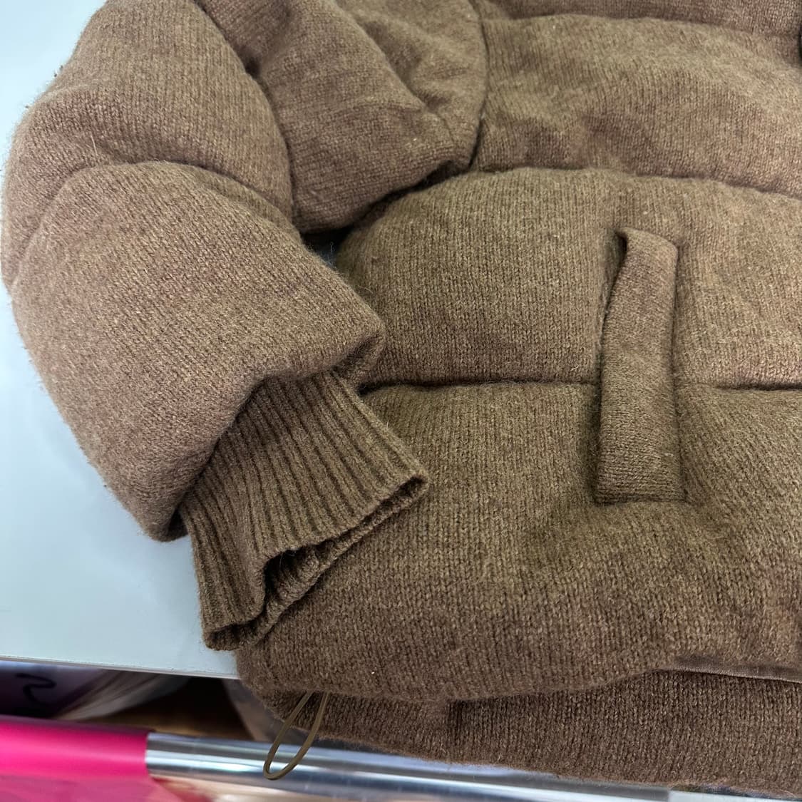 L 우마뭉 브라운 니트패딩 상품이미지3