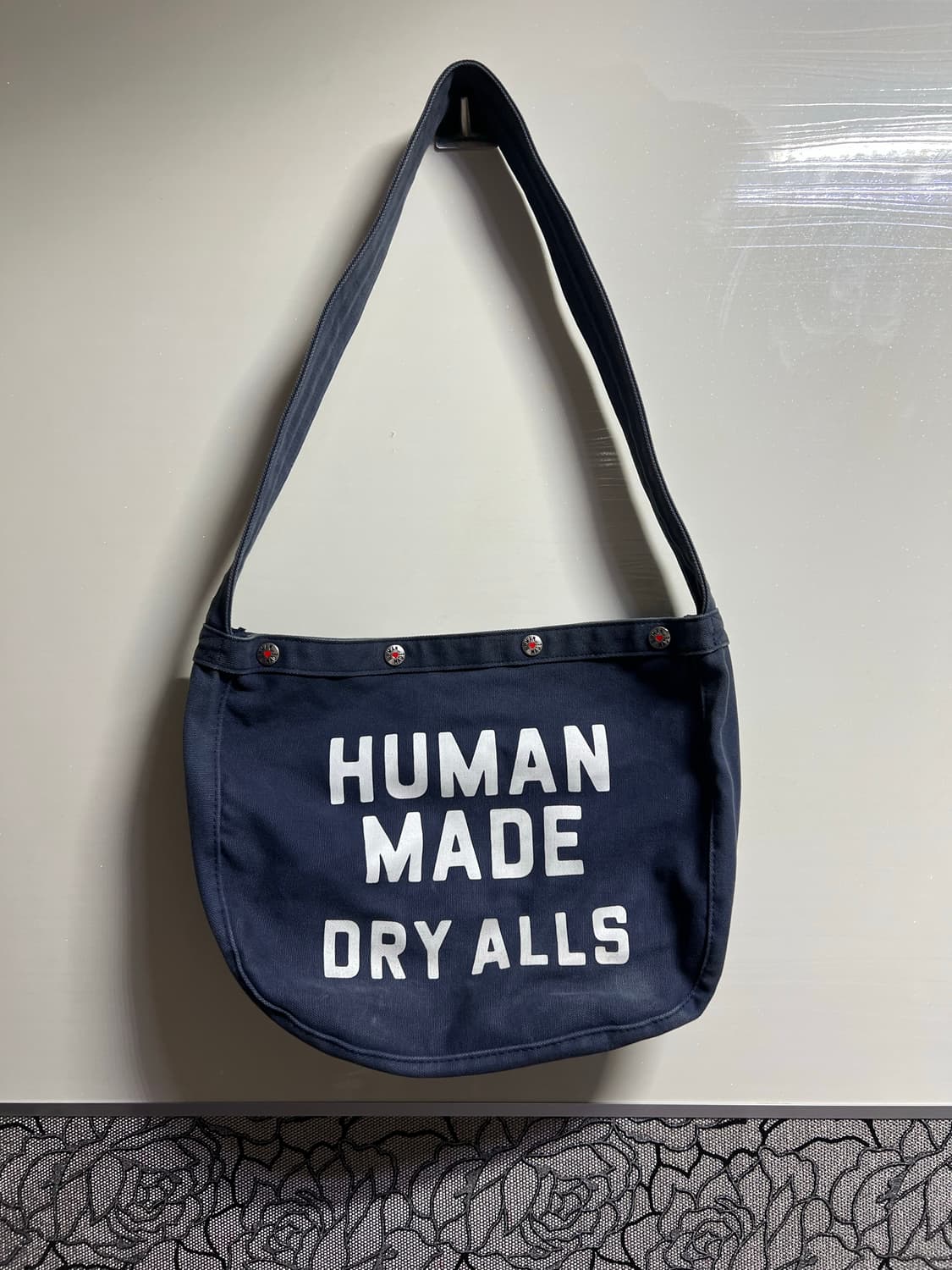 휴먼메이드 페이퍼보이 백 상품이미지4