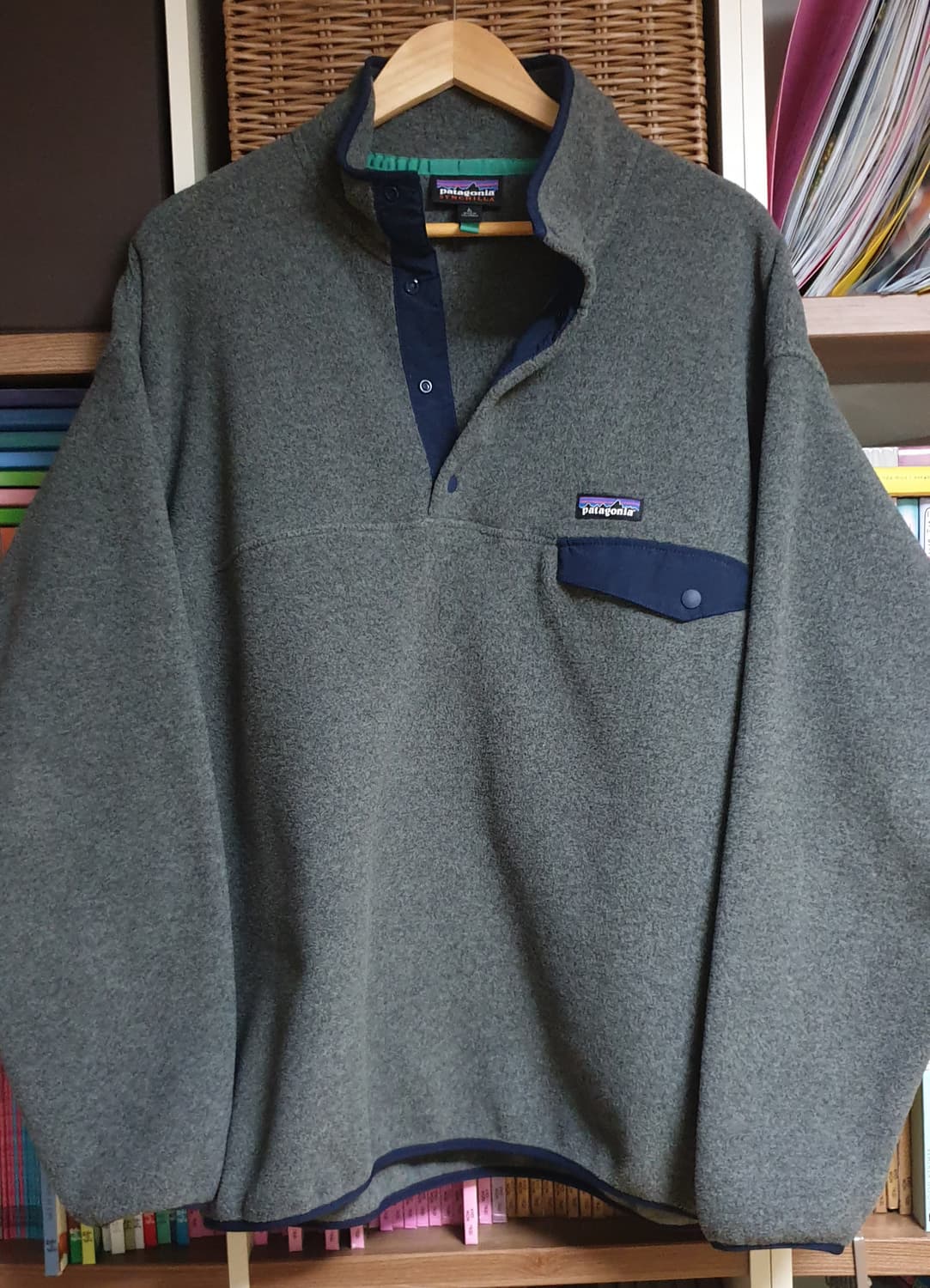파타고니아 헤비웨이트 신칠라 풀오버 니켈 네이비 L
 상품이미지2