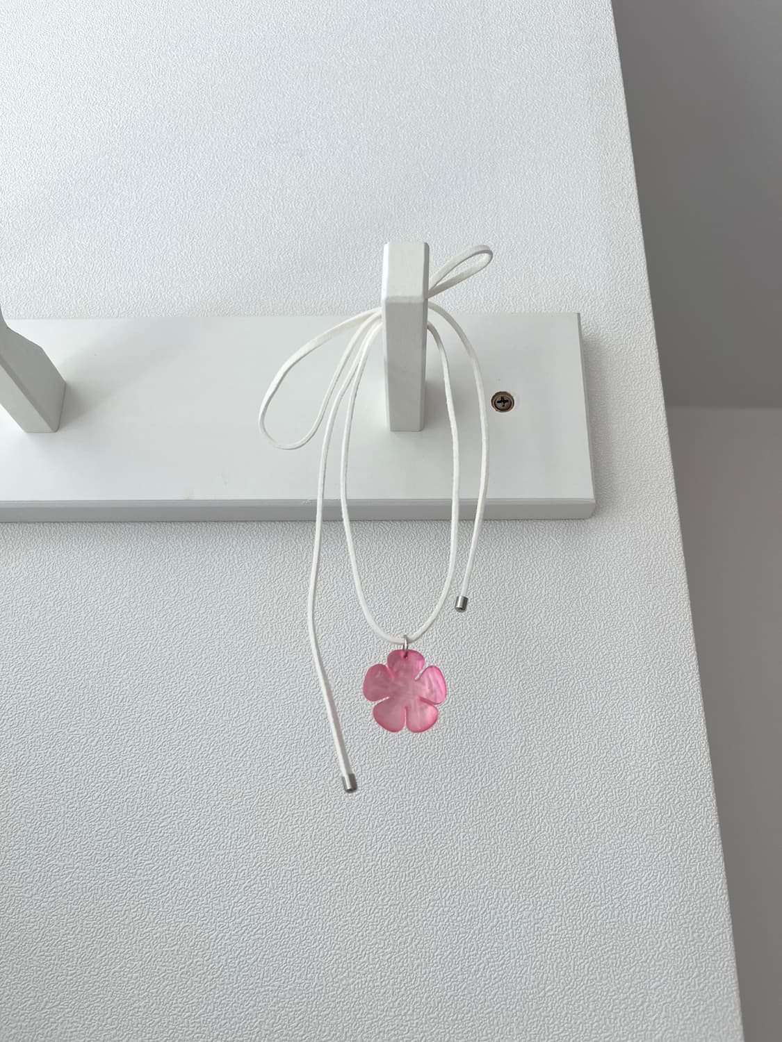 유지떼 FLOWER LIGHT NECKLACE, PINK 상품이미지9