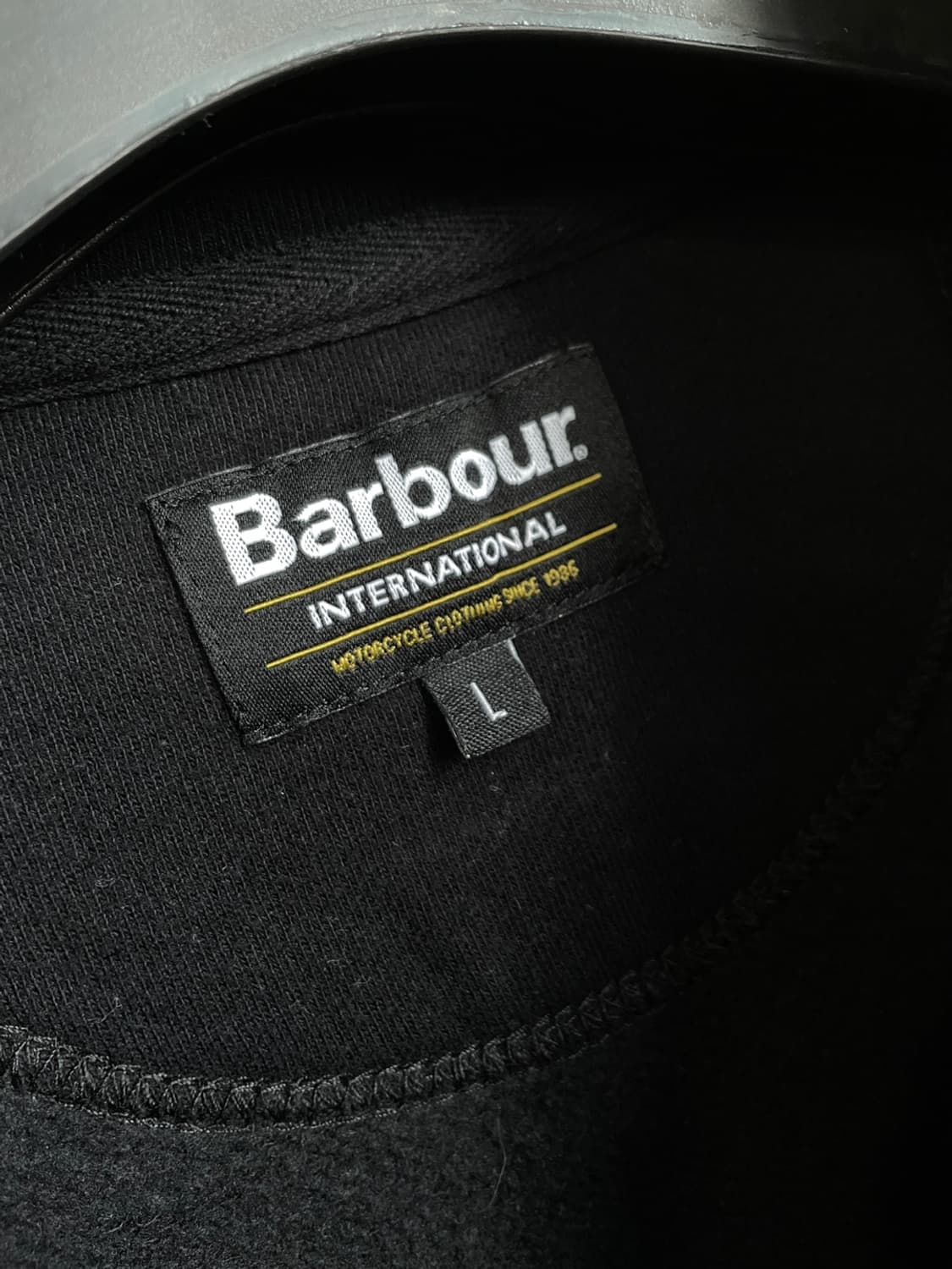 바버 인터내셔널 에센셜 하프집업 맨투맨 상품이미지4