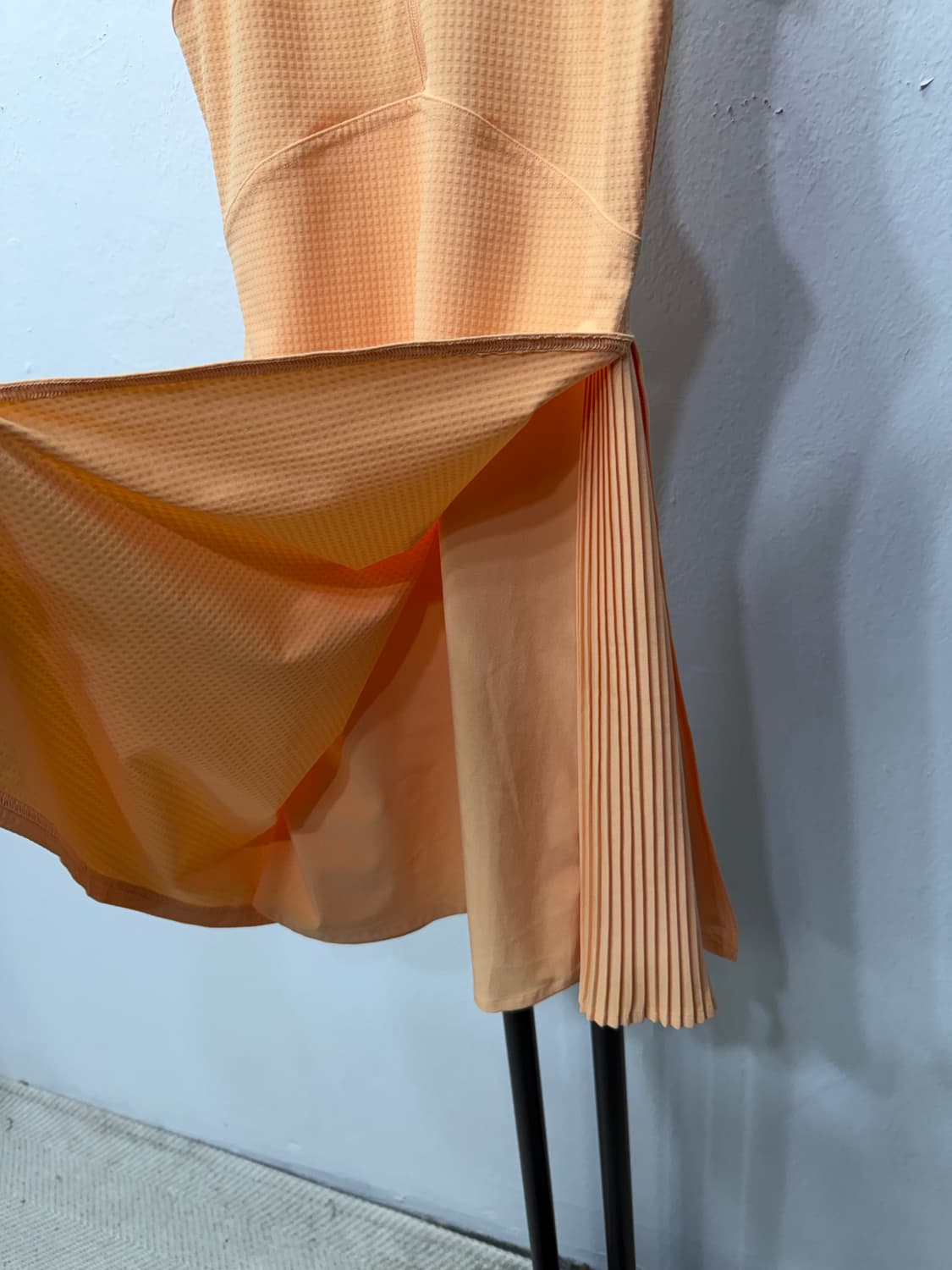 정품) 룰루레몬 애슬레저 민소매 롱 티셔츠 0 상품이미지4