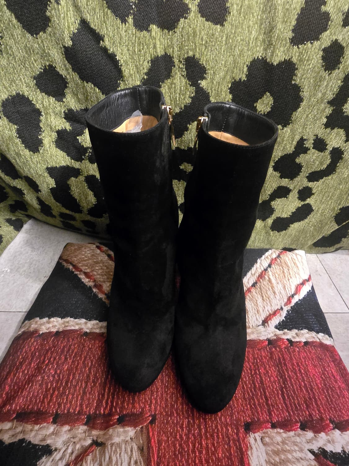 살바토레 페라가모(Salvatore Ferragamo) 스웨드 앵글부츠 상품이미지3