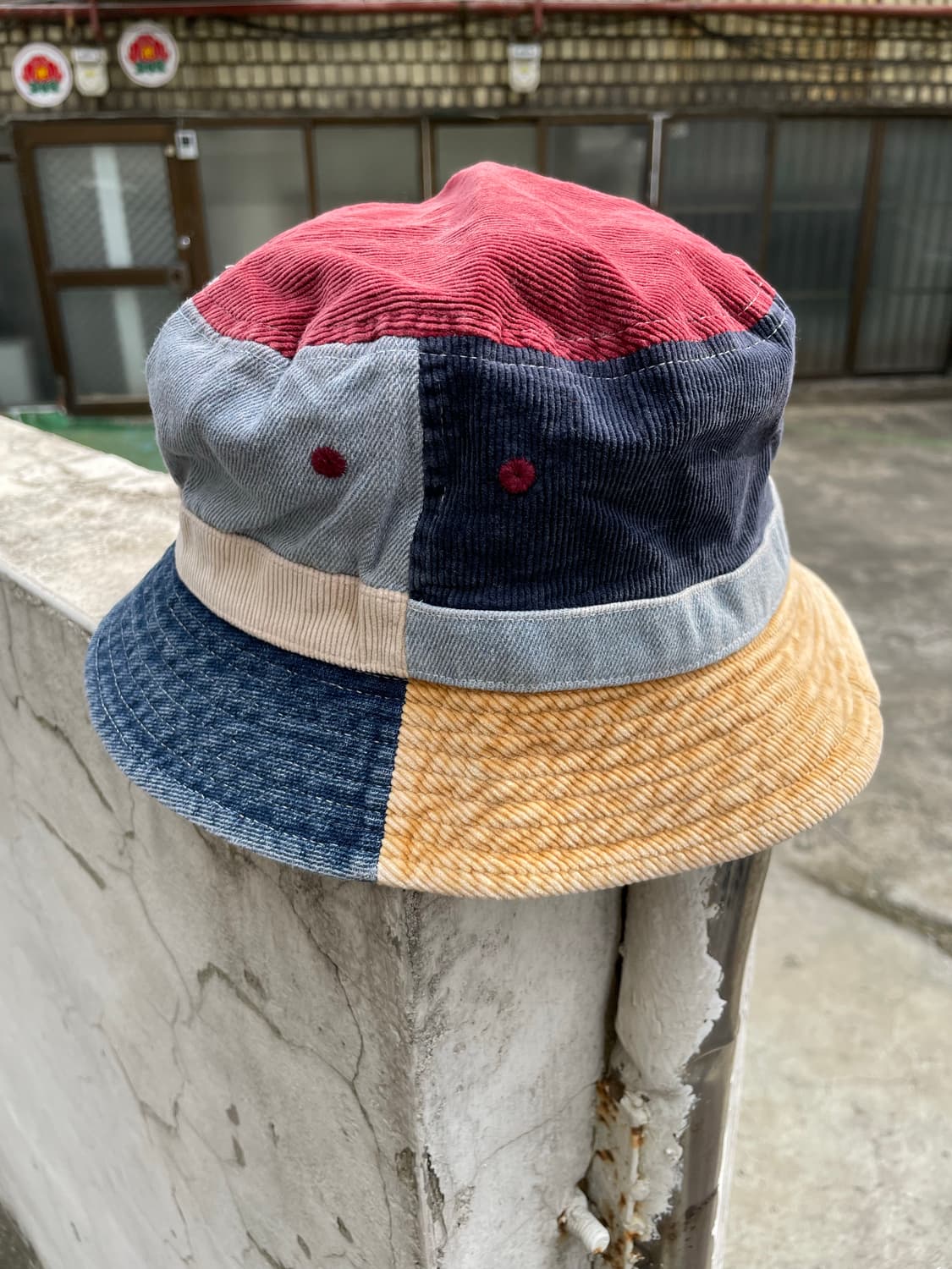 TITICACA 티티카카 컬러블록 코듀로이 버킷햇 상품이미지2