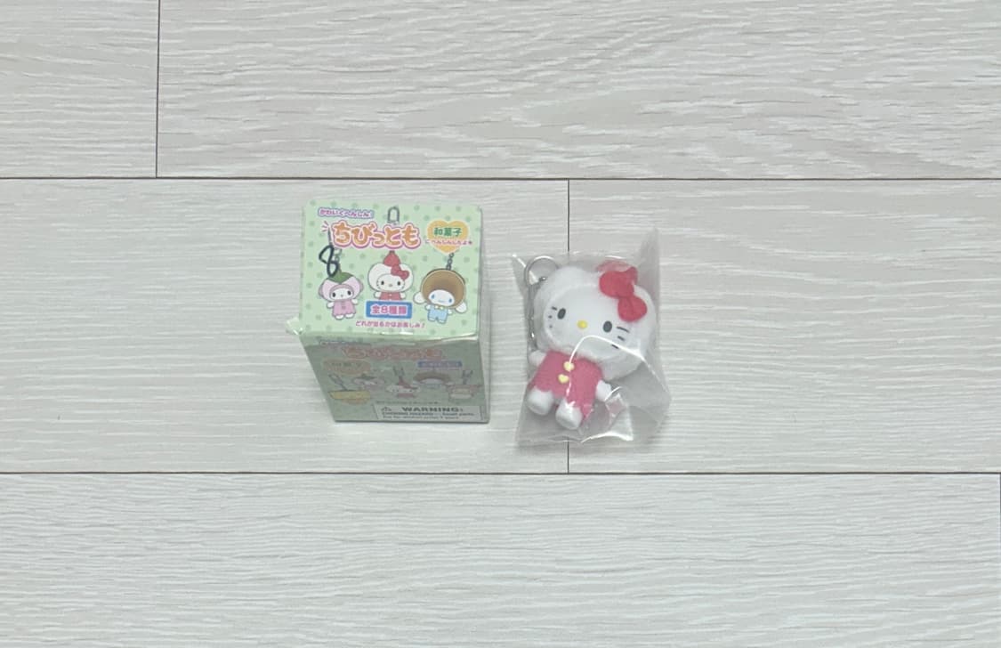 치비토모 화과자 키티 딸기 상품이미지1