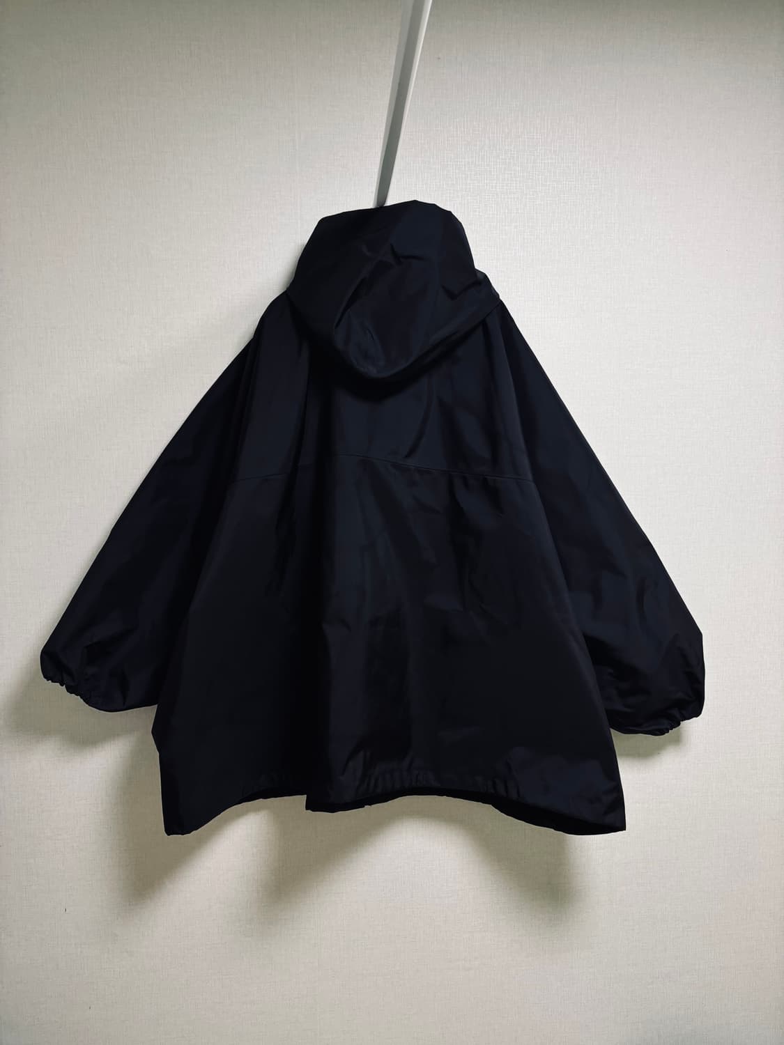 이지 갭 & 발렌시아가 콜라보 티컷 파카 (크림 정품) 상품이미지5