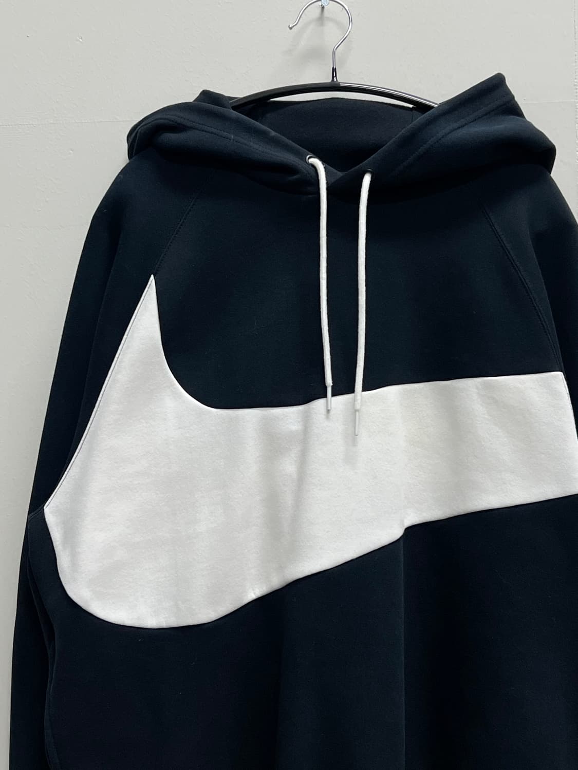 나이키 테크플리스 빅스우시 후드 티 블랙/화이트 상품이미지3