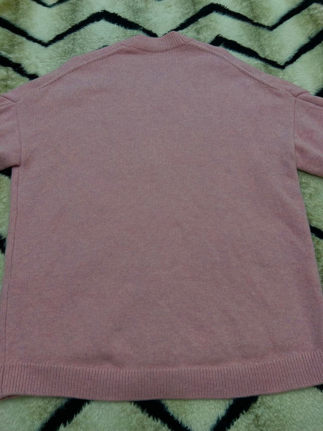 [1]마쥬 M패치 칼리지 오버핏 니트 가디건/핑크 상품이미지4