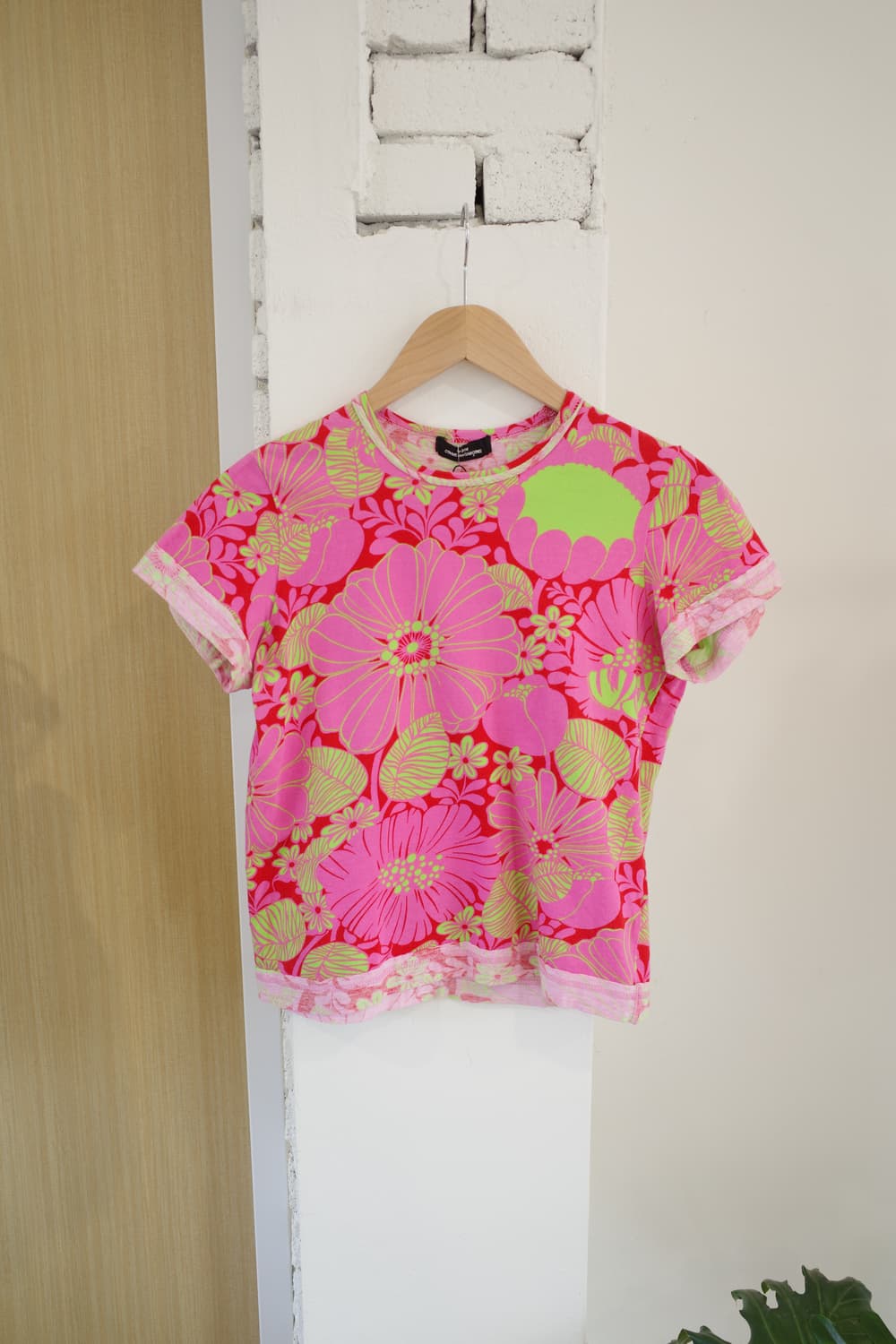 Comme des Garcons Pink Flower T-shirt 상품이미지5