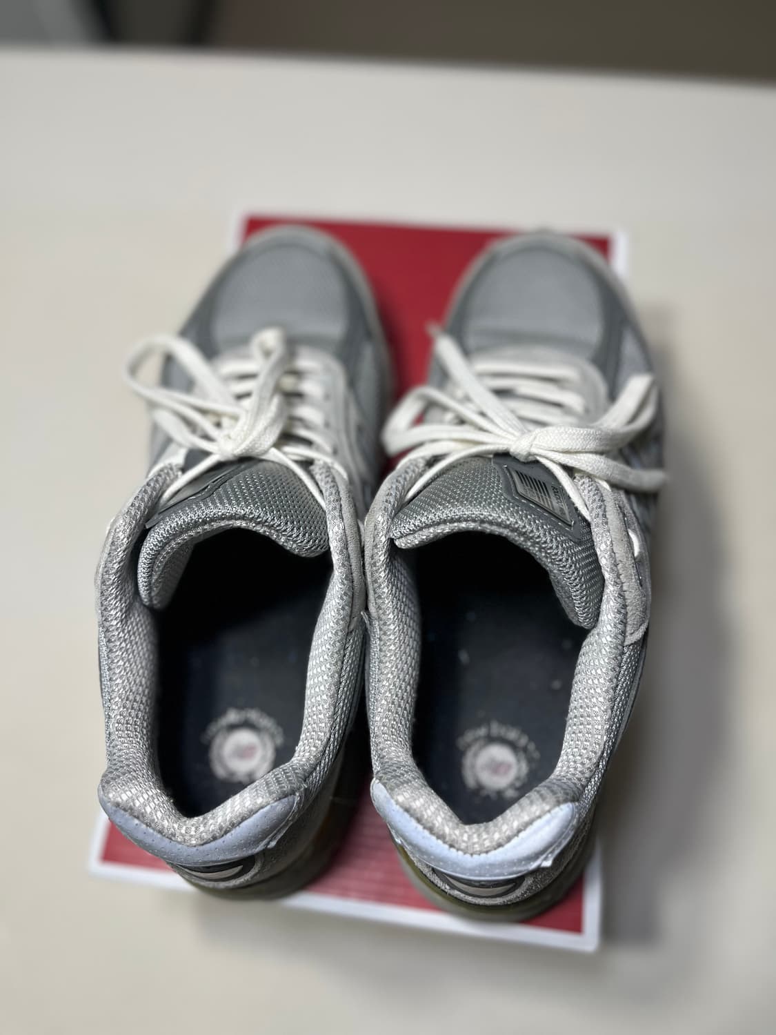 뉴발란스 990v4 메이드 인 USA 그레이 상품이미지5