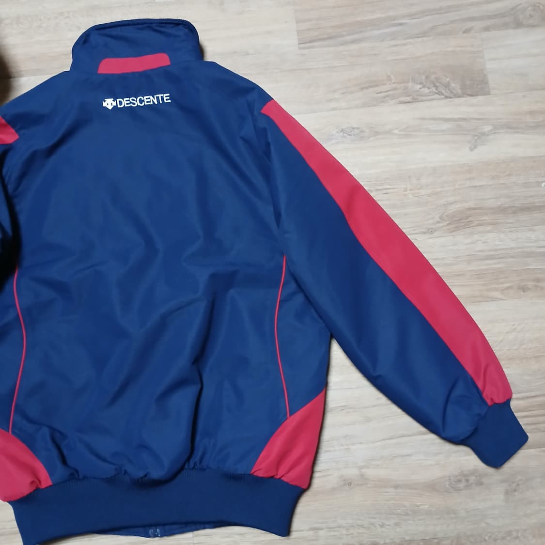 데상트 야구 점퍼 자켓 누빔 패딩 상태좋음 상품이미지6