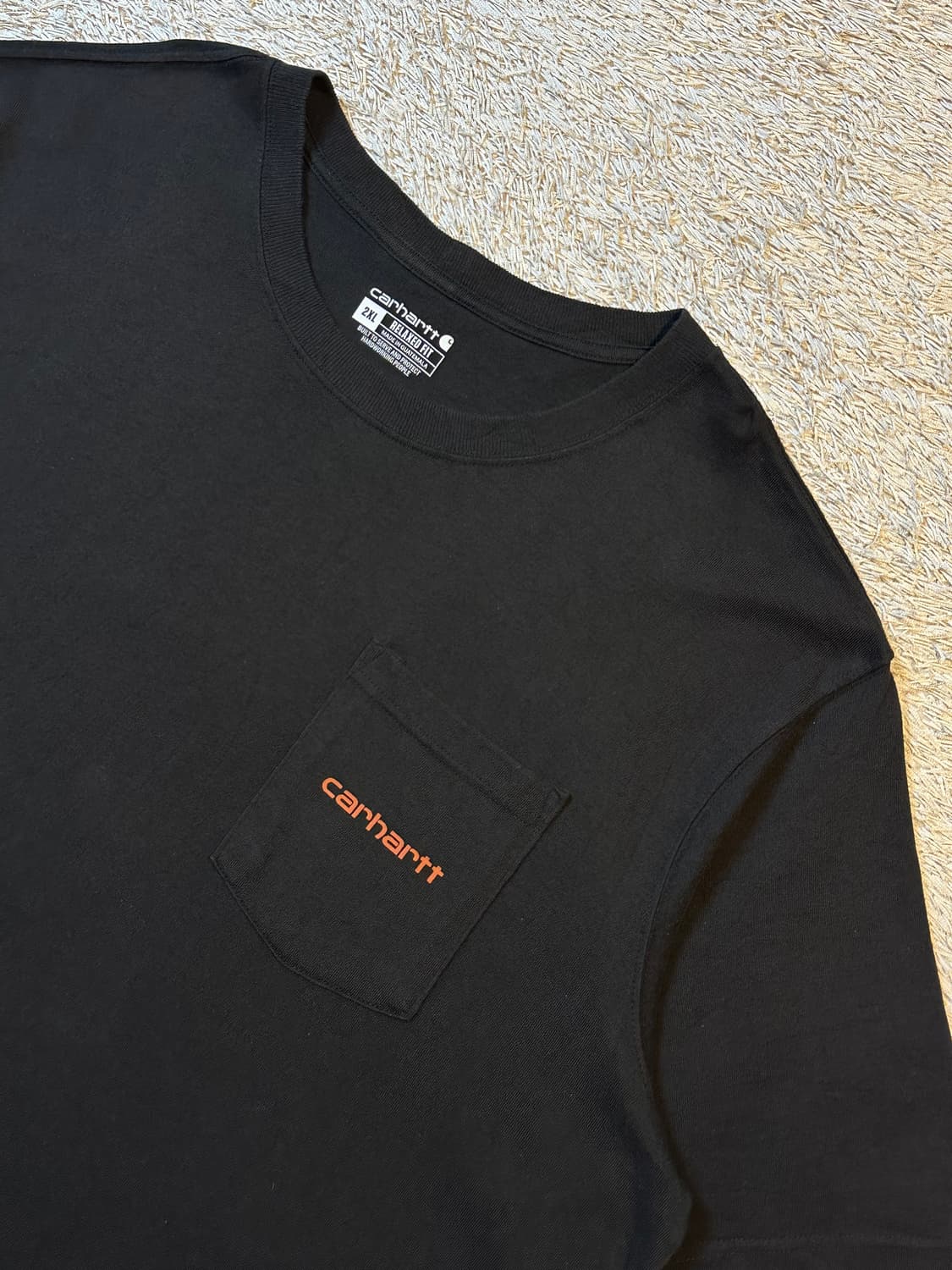 칼하트 CARHARTT 릴렉스핏 빅로고 반팔 티셔츠 블랙 상품이미지3