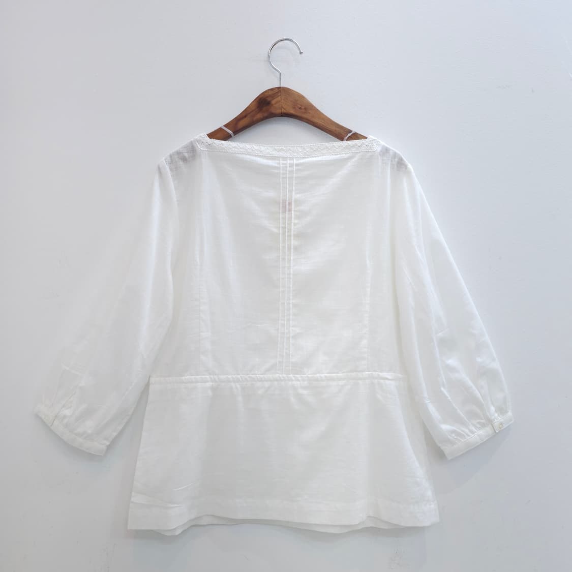 화이트 레이스 스트링 스퀘어넥 7부 블라우스 상품이미지2