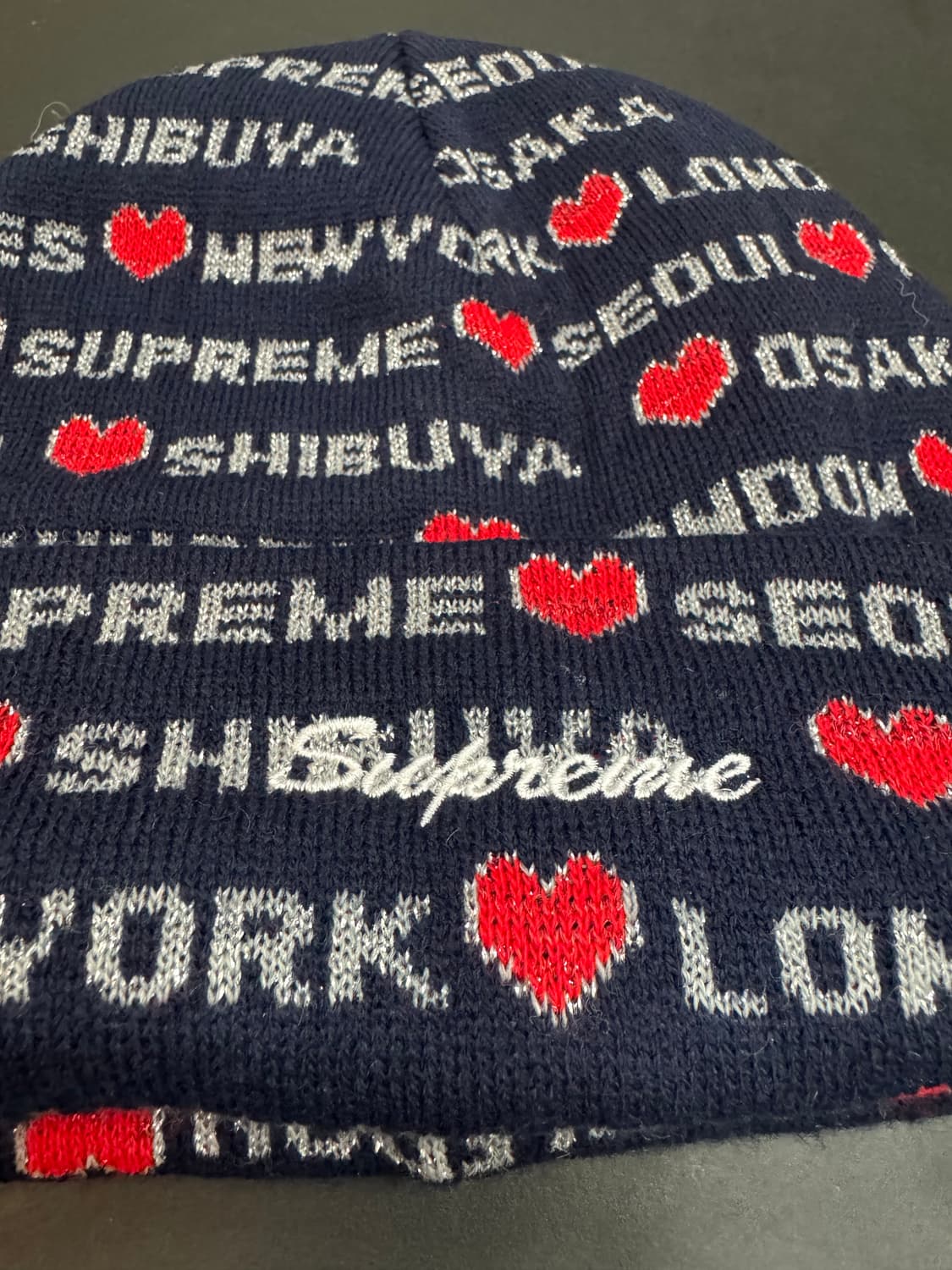 슈프림 로고 하트 비니  상품이미지2