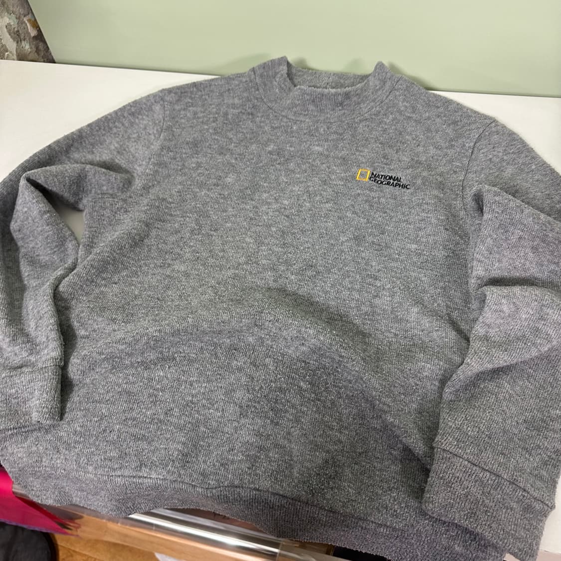 XL 내셔널지오그래픽 그레이 크루넥니트 상품이미지4