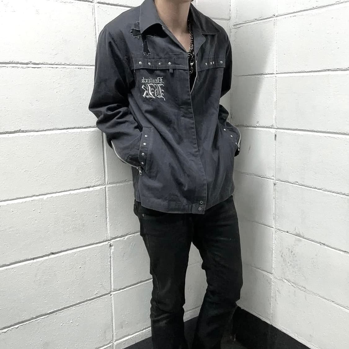 beablack cross stud detail jacket 상품이미지2